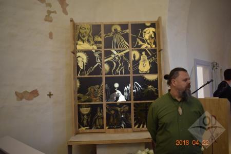 Avatás-09